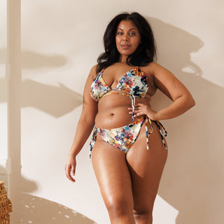 Tiny Flowers string bikini